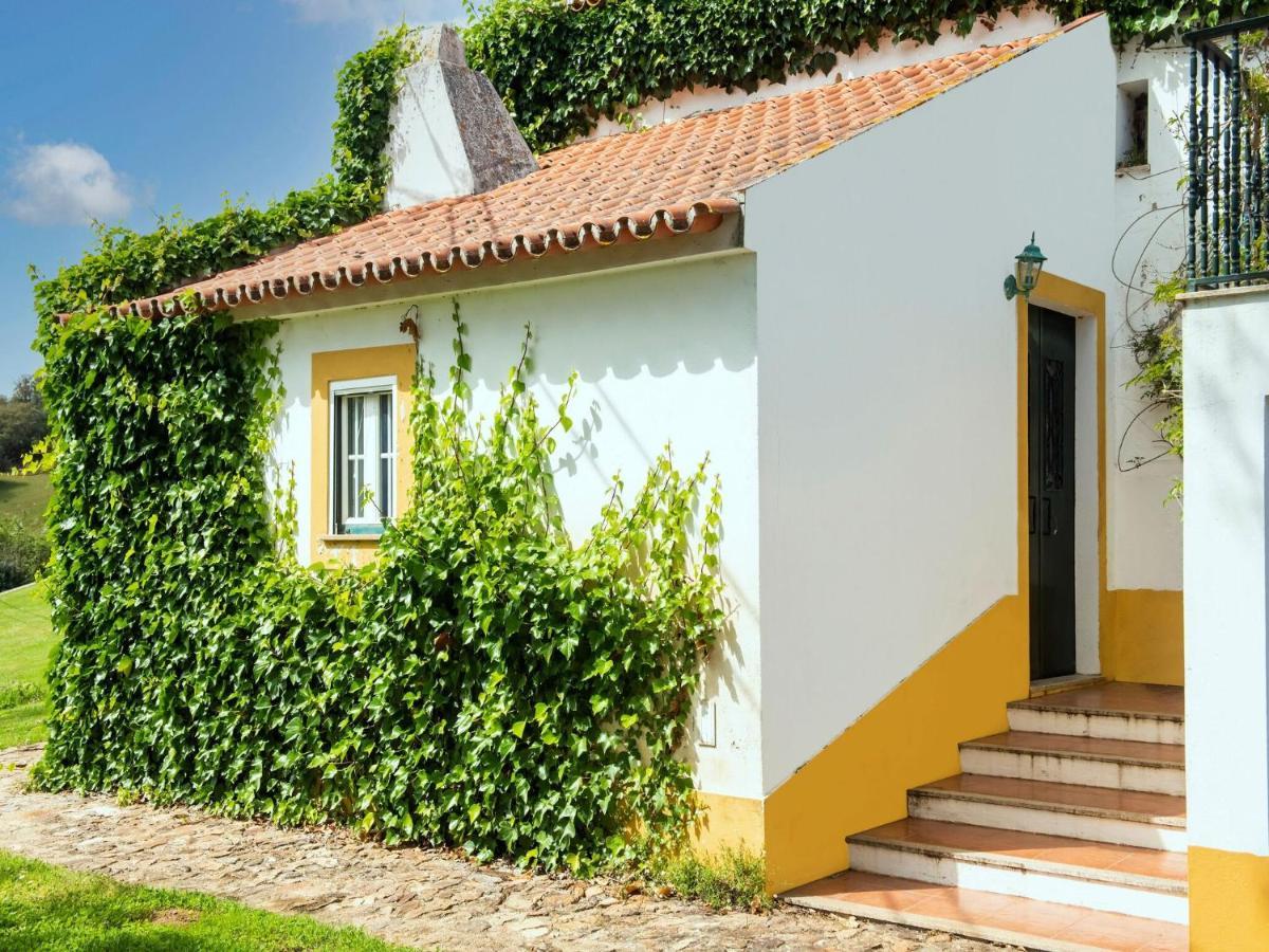 House With Authentic Tiling And Antique Furniture Villa Montemor-o-Novo Exterior photo