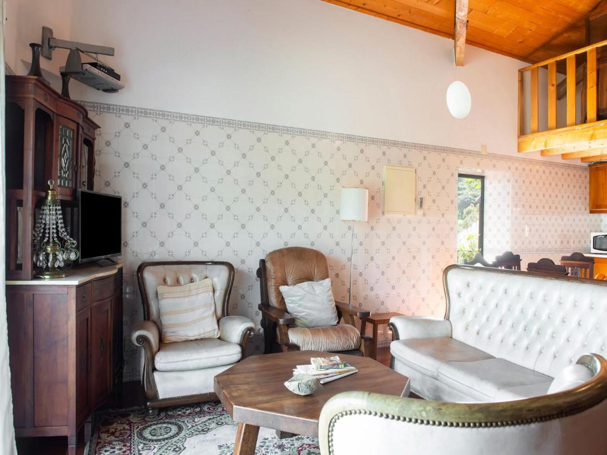 House With Authentic Tiling And Antique Furniture Villa Montemor-o-Novo Exterior photo