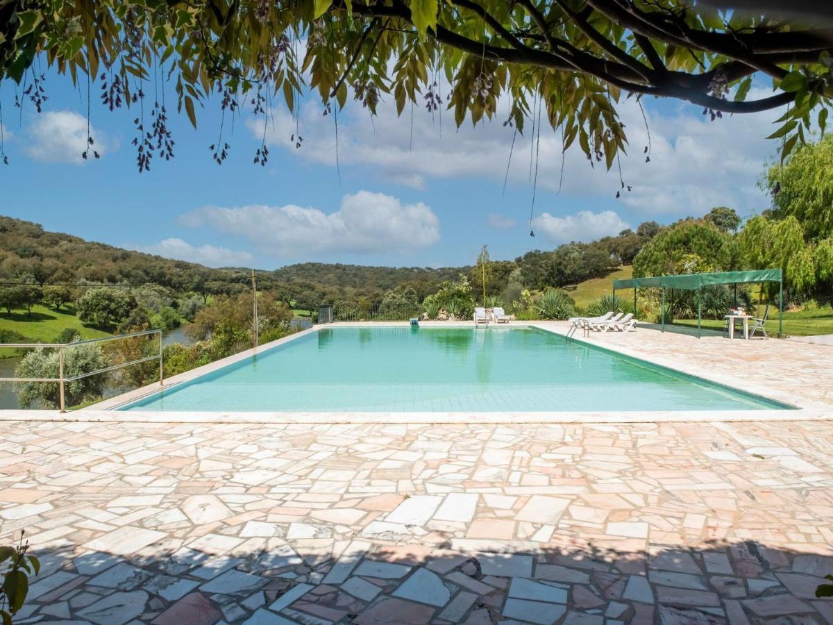 House With Authentic Tiling And Antique Furniture Villa Montemor-o-Novo Exterior photo