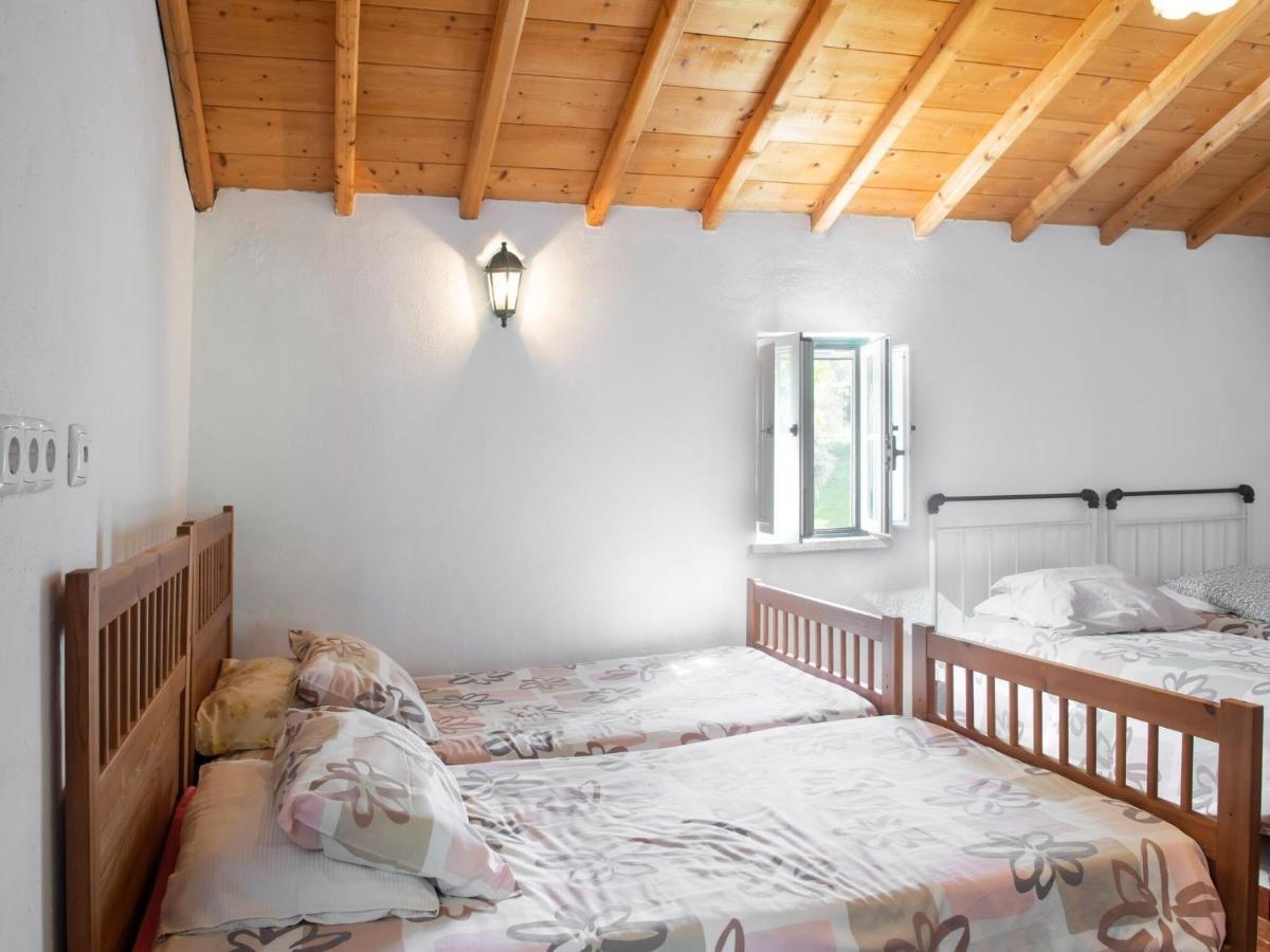 House With Authentic Tiling And Antique Furniture Villa Montemor-o-Novo Exterior photo